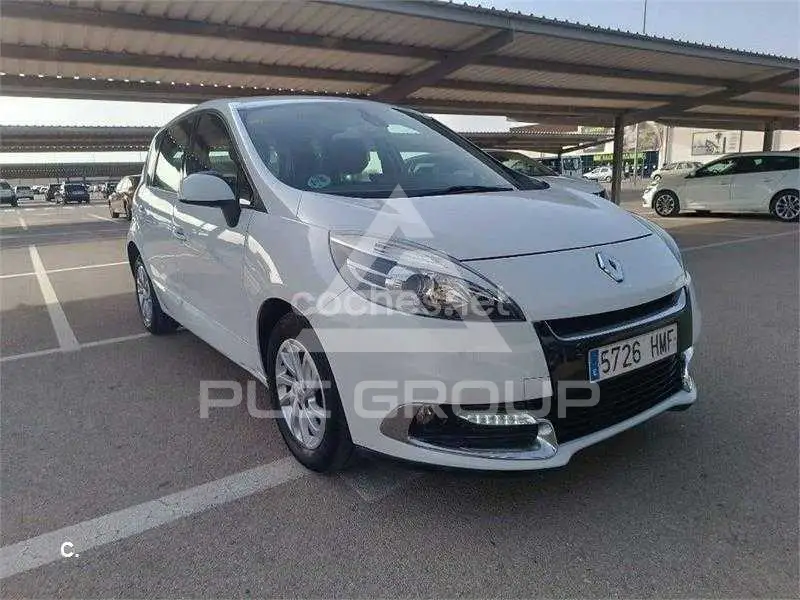 2012 Renault Scenic