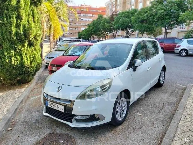 2012 Renault Scenic