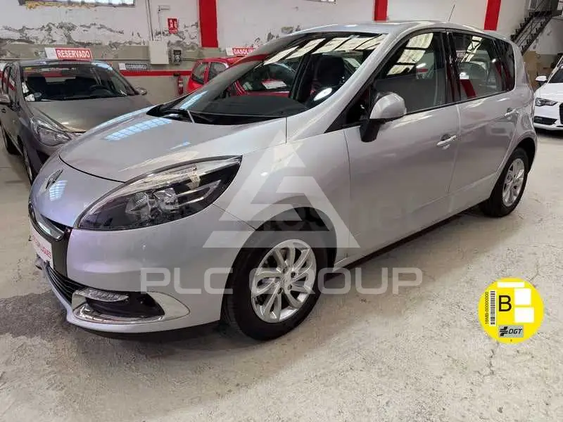 2012 Renault Scenic
