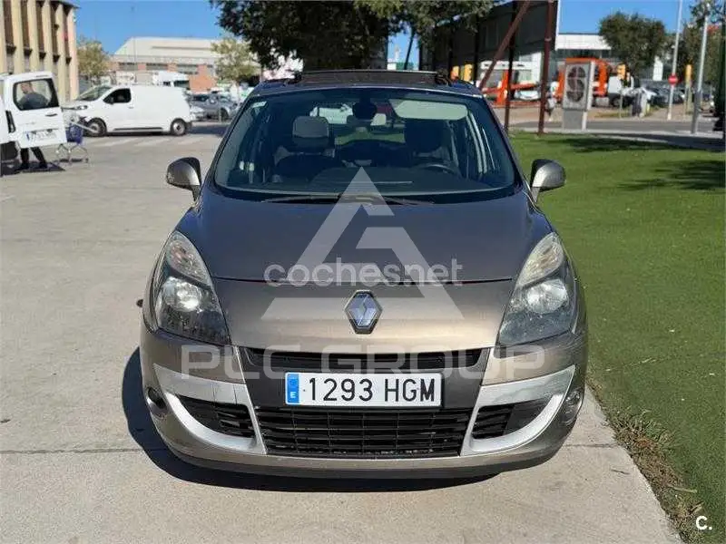 2012 Renault Scenic