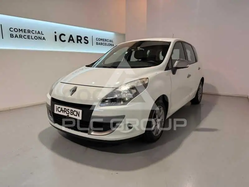 2012 Renault Scenic