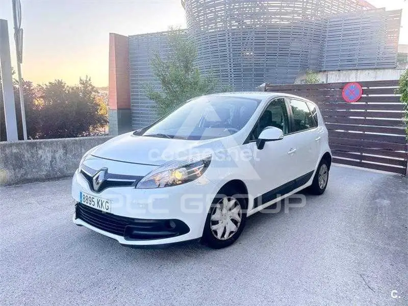 2012 Renault Scenic