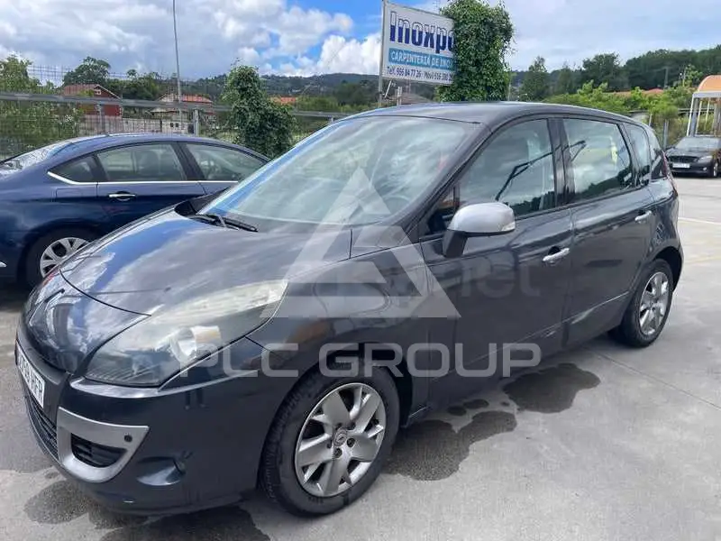 2012 Renault Scenic
