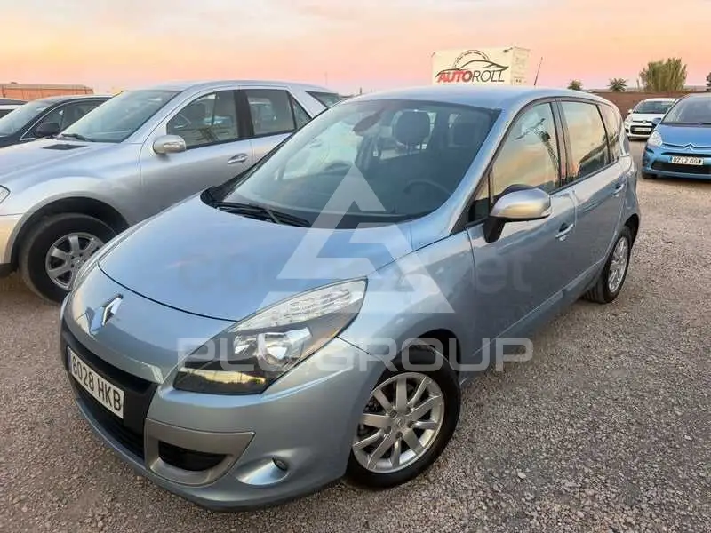2012 Renault Scenic