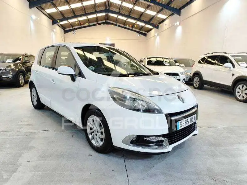 2012 Renault Scenic