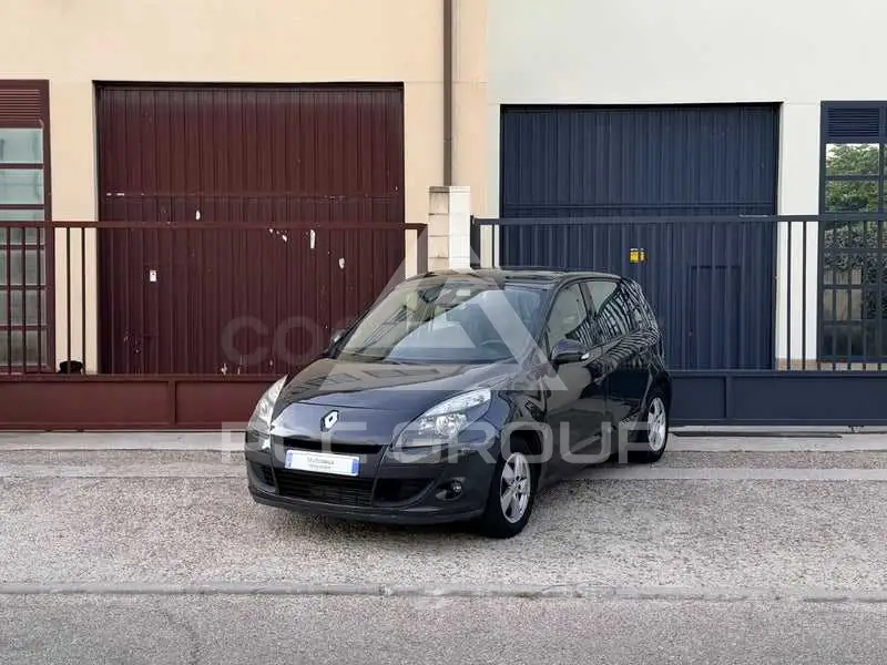 2012 Renault Scenic