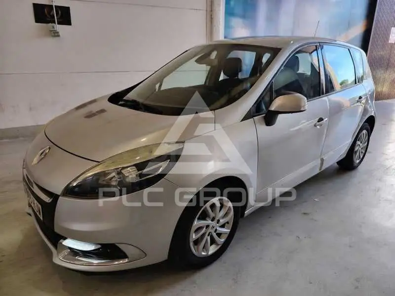 2012 Renault Scenic
