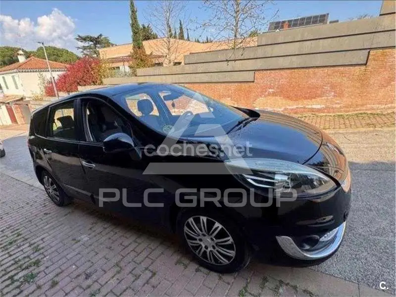 2012 Renault Scenic