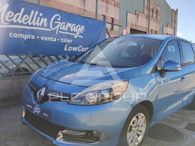 2012 Renault Scenic