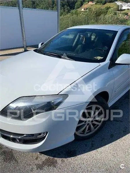 2012 Renault Laguna