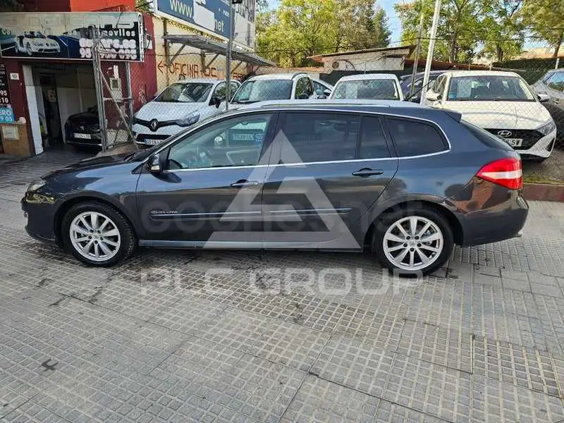 2012 Renault Laguna