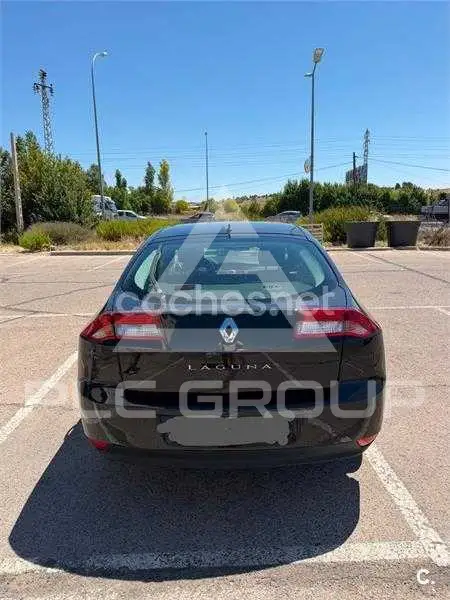 2012 Renault Laguna
