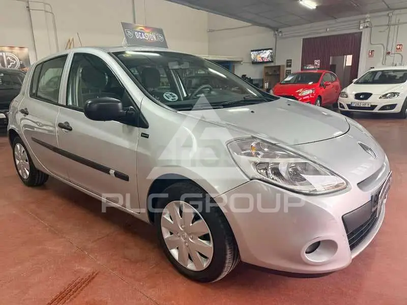 2012 Renault Clio
