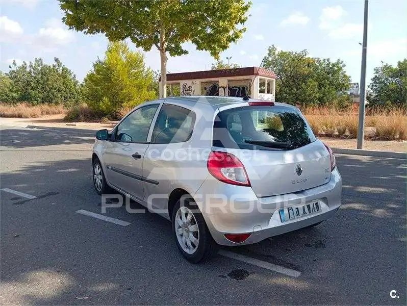 2012 Renault Clio