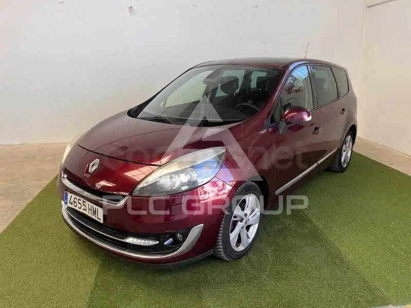 2012 Renault Grand Scenic