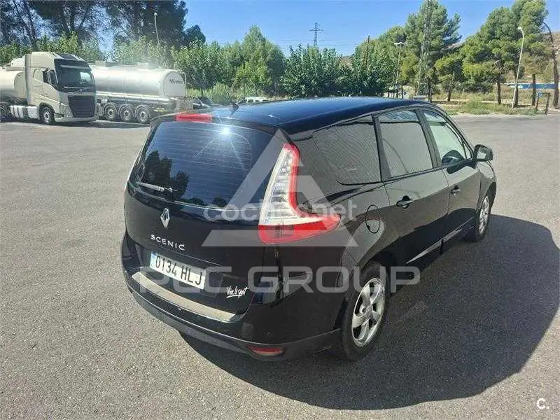 2012 Renault Grand Scenic