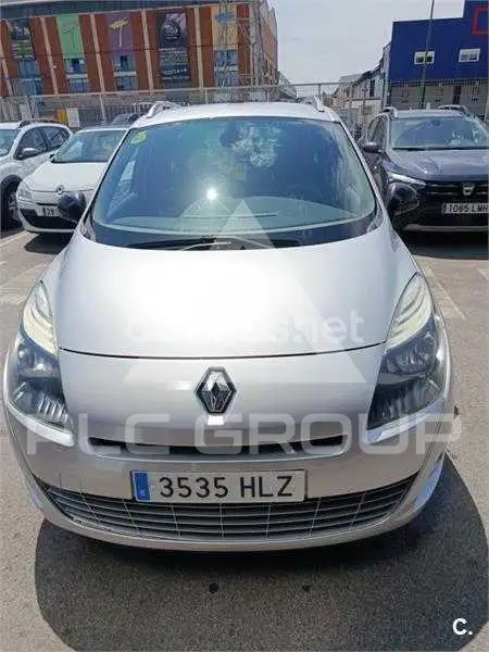 2012 Renault Grand Scenic