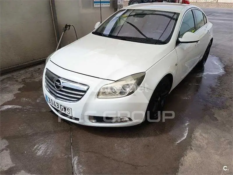 2012 Opel Insignia