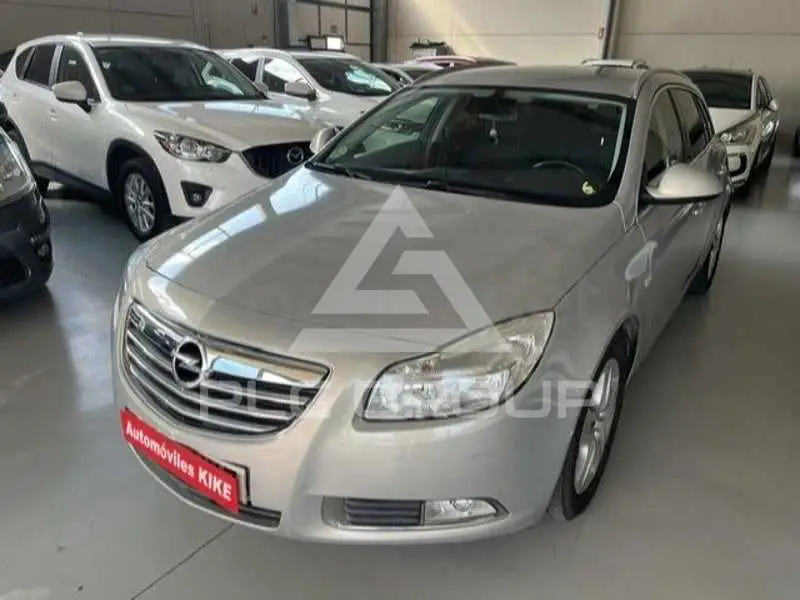 2012 Opel Insignia