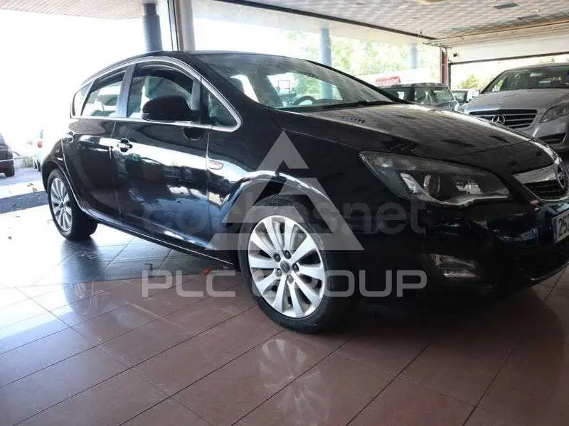 2012 Opel Astra