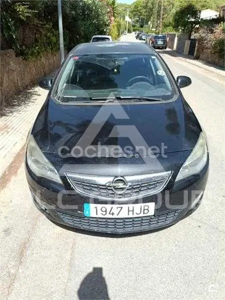 2012 Opel Astra