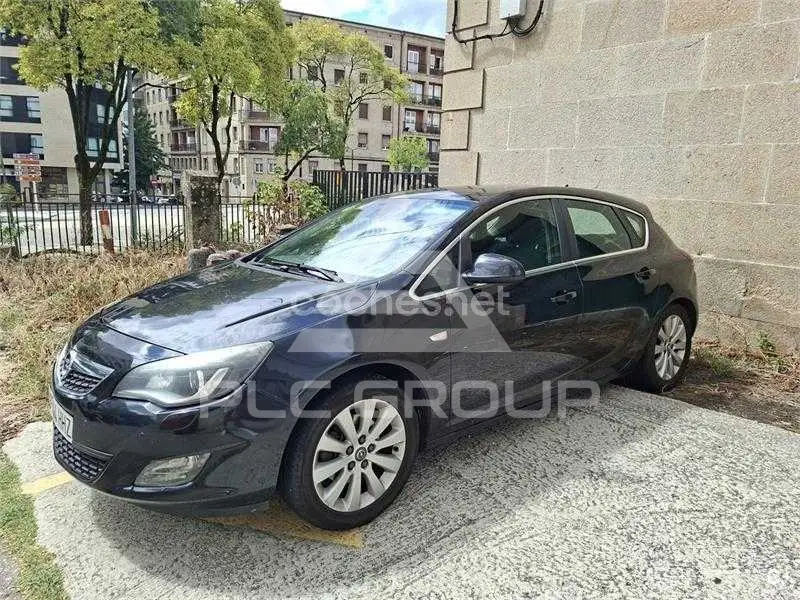 2012 Opel Astra