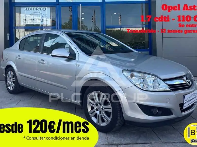 2012 Opel Astra