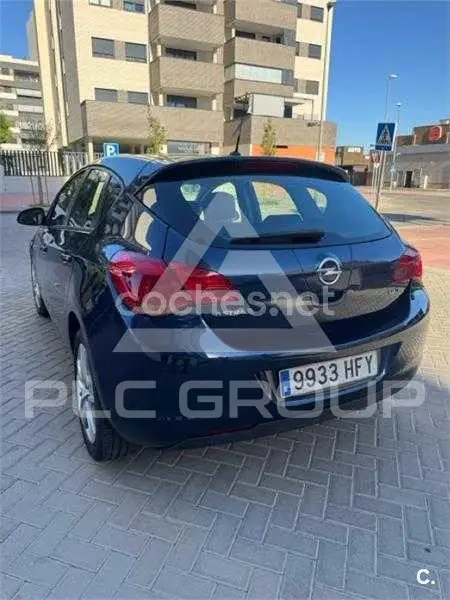 2012 Opel Astra