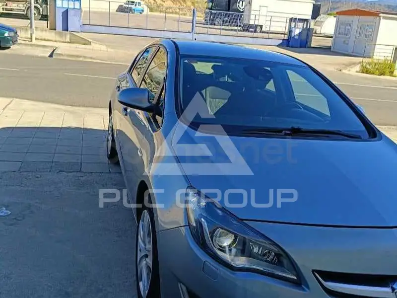 2012 Opel Astra