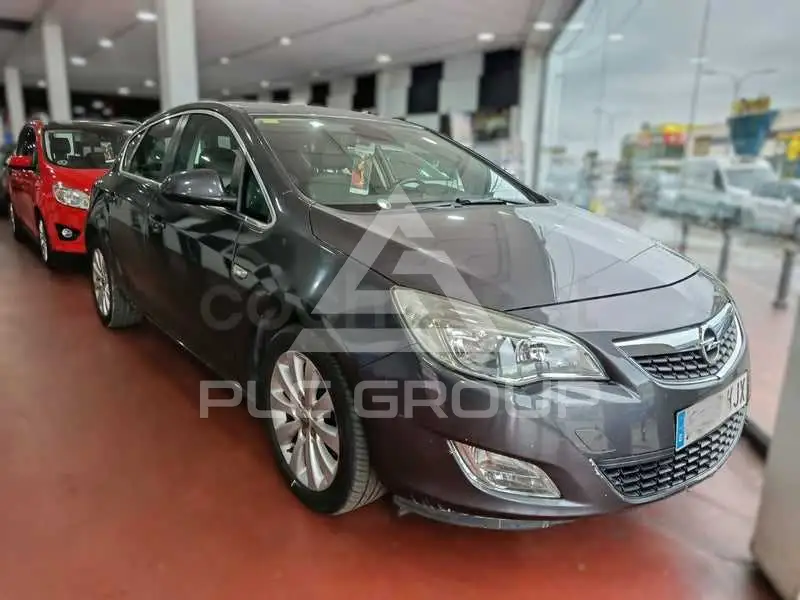 2012 Opel Astra