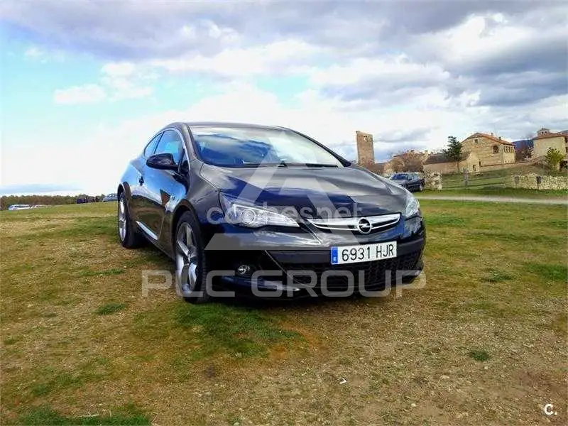 2012 Opel Astra