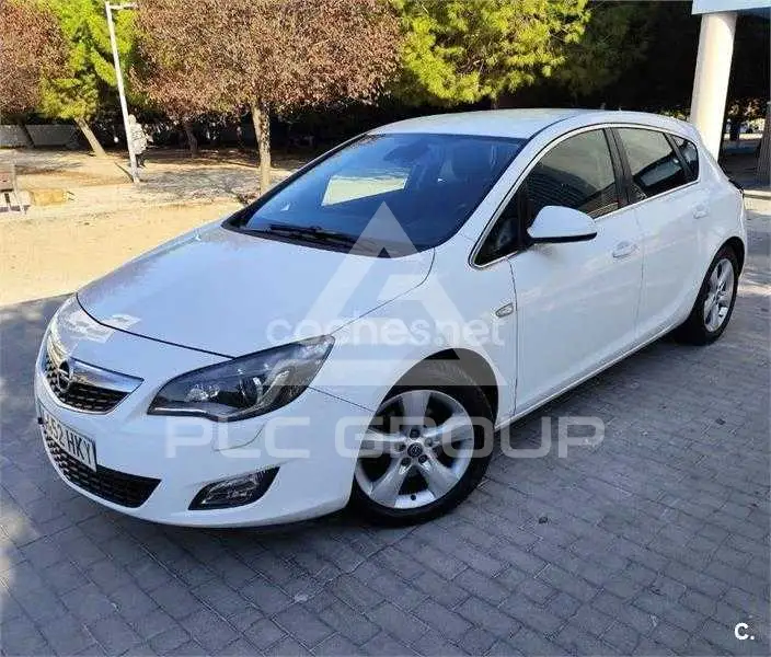 2012 Opel Astra