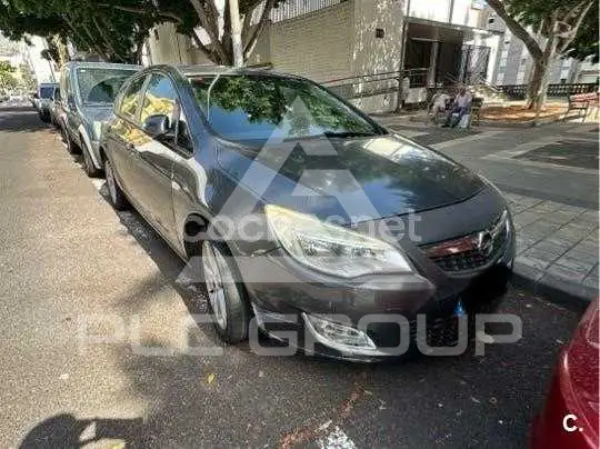 2012 Opel Astra