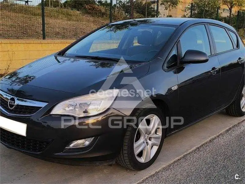 2012 Opel Astra