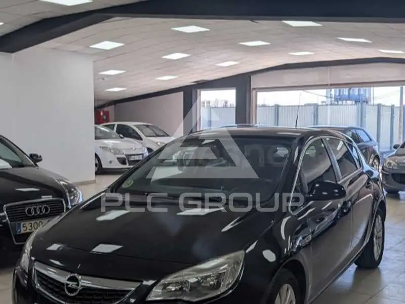 2012 Opel Astra