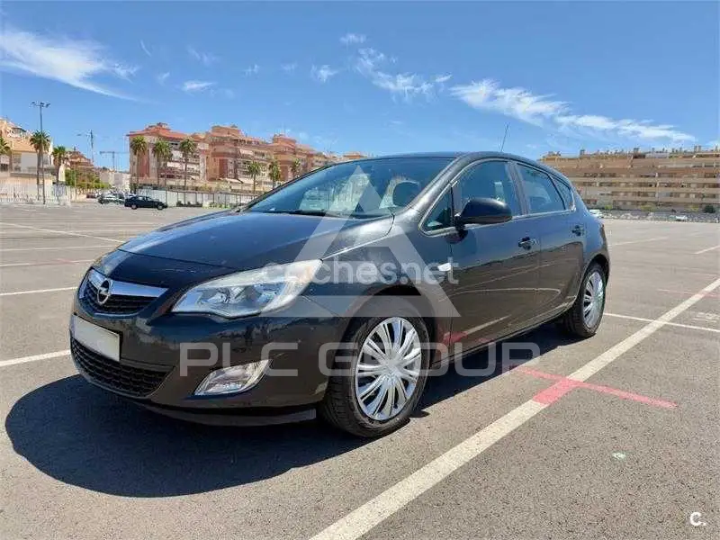 2012 Opel Astra