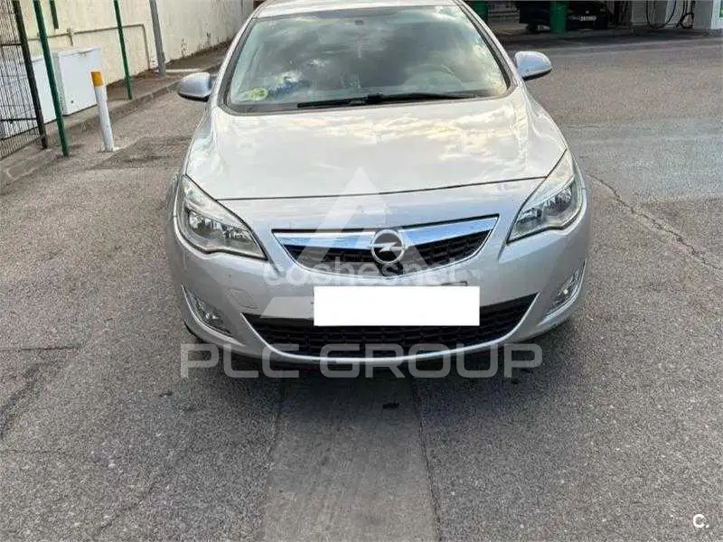 2012 Opel Astra