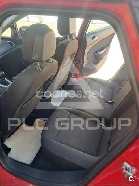 2012 Opel Astra