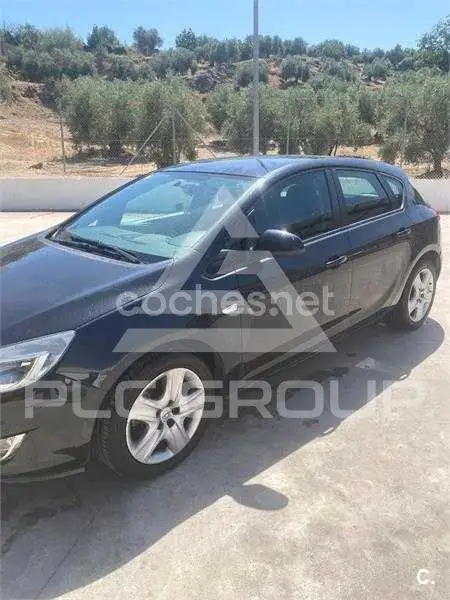 2012 Opel Astra