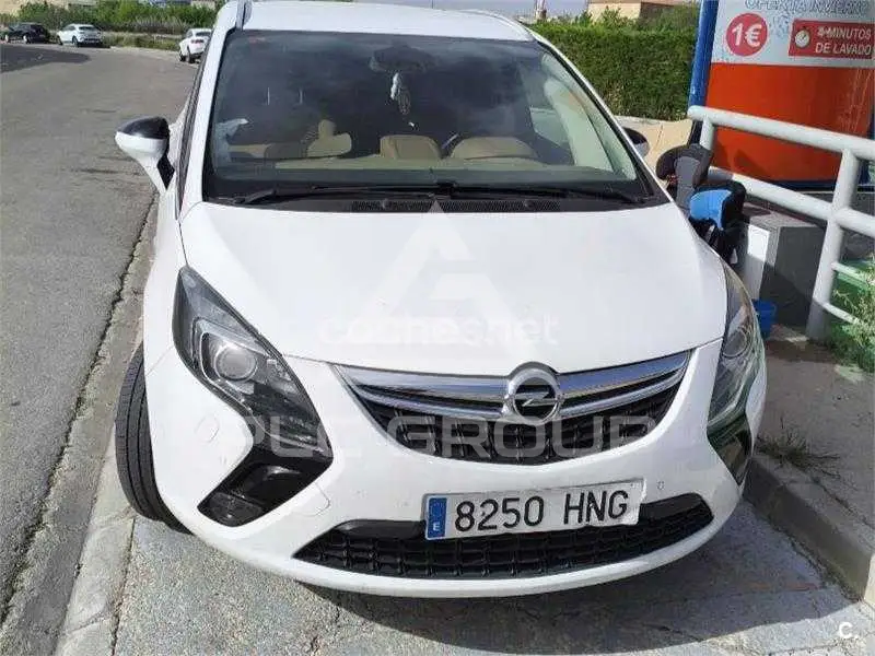 2012 Opel ZAFIRA