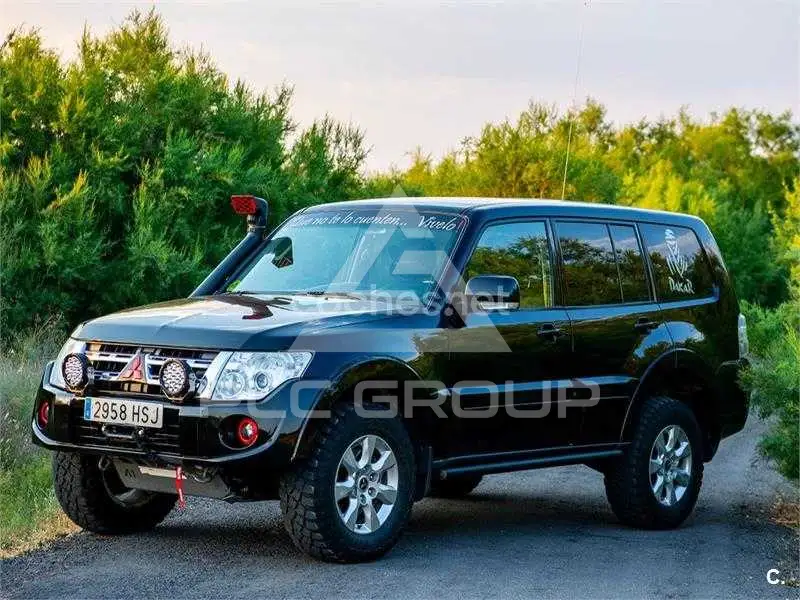 2013 Mitsubishi MONTERO