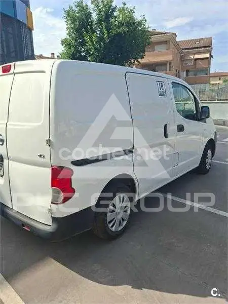 2013 Nissan NV 200