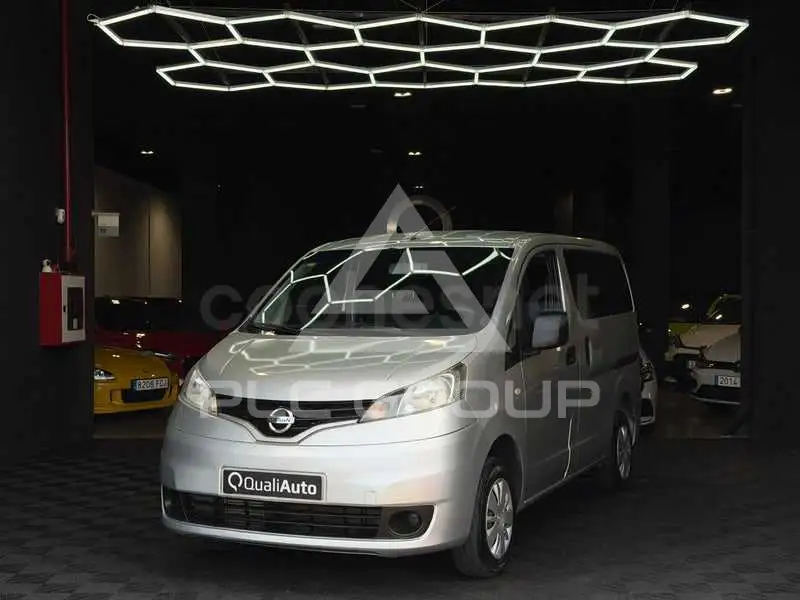 2013 Nissan NV 200