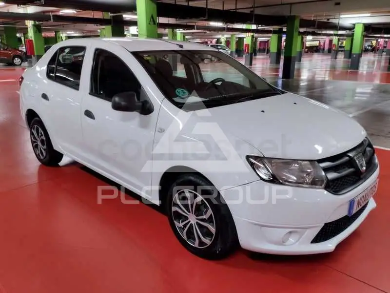 2013 Dacia Logan