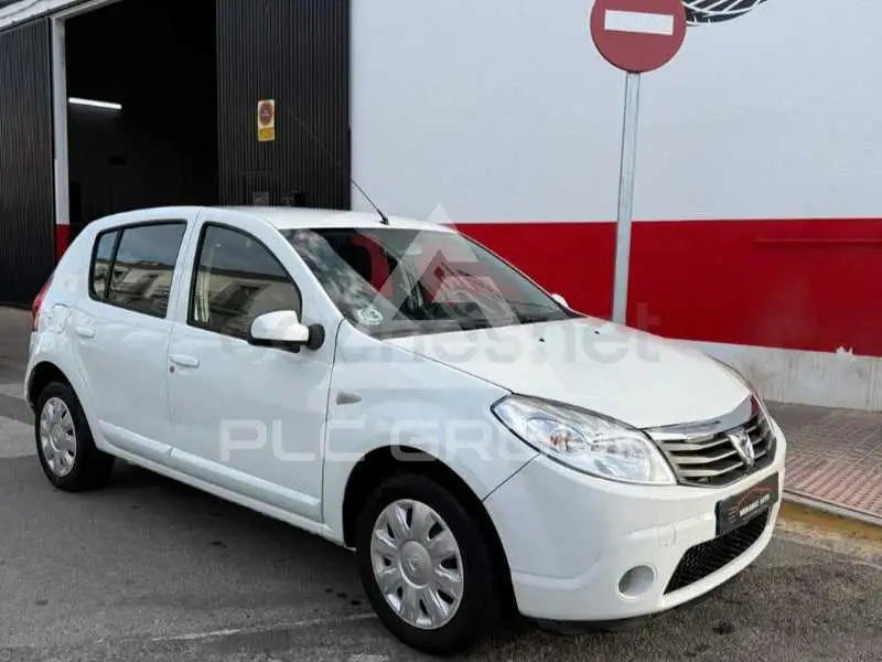 2013 Dacia Sandero