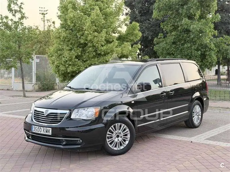 2013 Lancia Voyager
