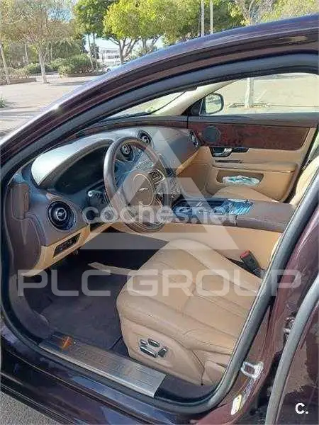 2013 Jaguar XJ