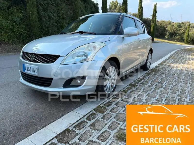2013 Suzuki SWIFT