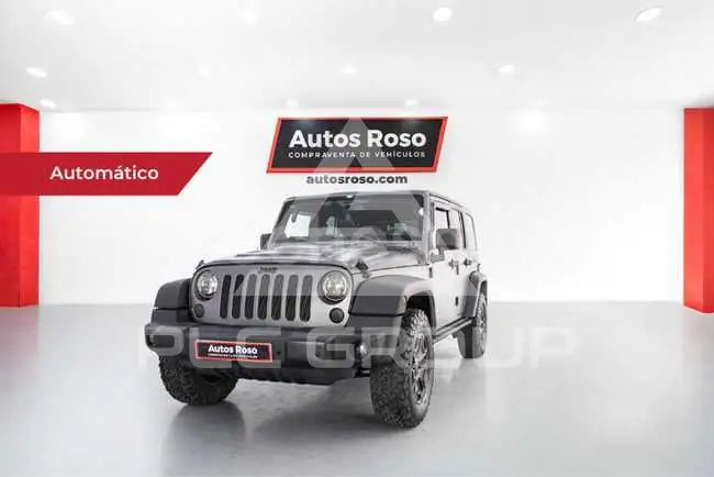 2013 Jeep WRANGLER