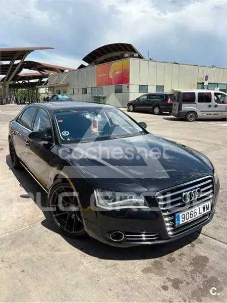 2013 Audi A8